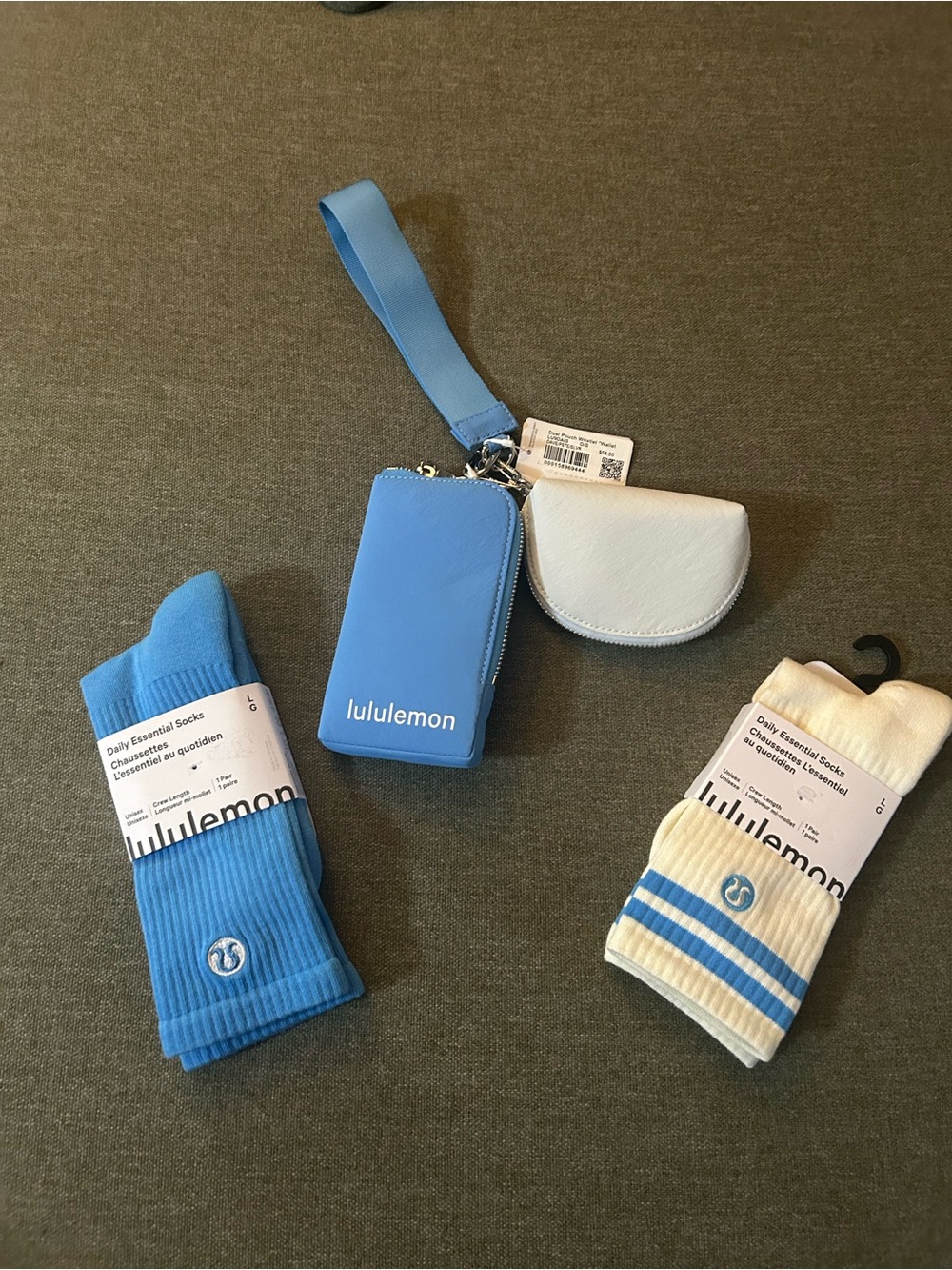 NWT lululemon athletica  Blue Accessories Bundle - Socks & Dual Wristlet Pouch